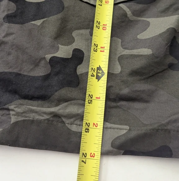 Love Tree Camo Vest Size Large NWT - Picture 12 of 14